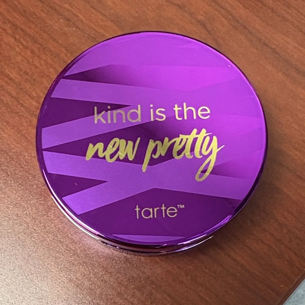 Tarte Shape Tape Pressed Powder 52N Deep Neutral, new
